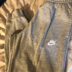 Men’s xs Nike track pants